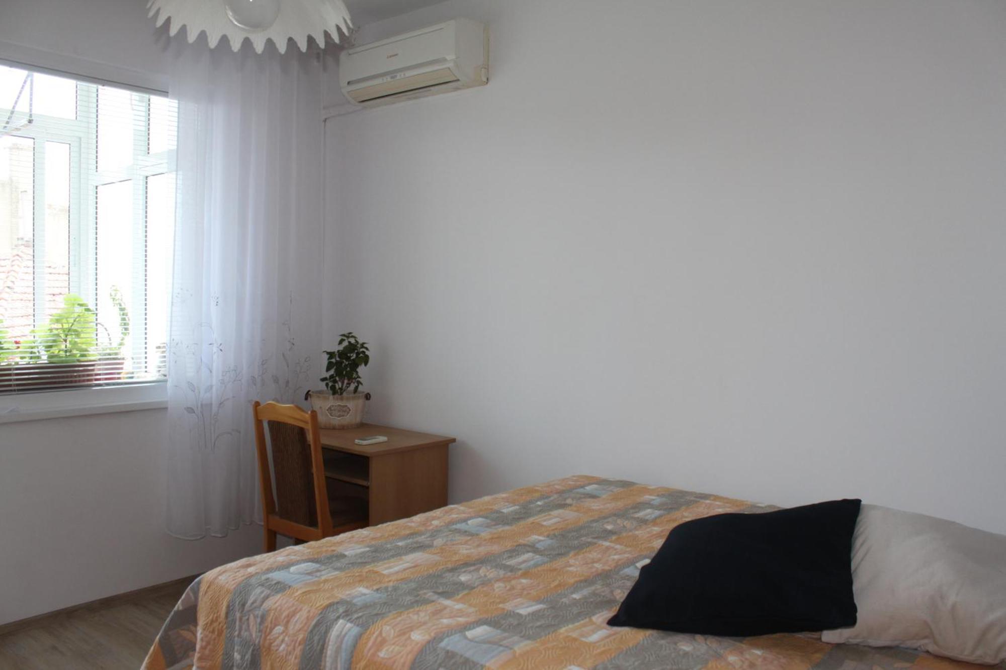 Sunny Cozy Flat In The Centre, Close To Beach, 4 Rooms, 105Sqm Varna Esterno foto